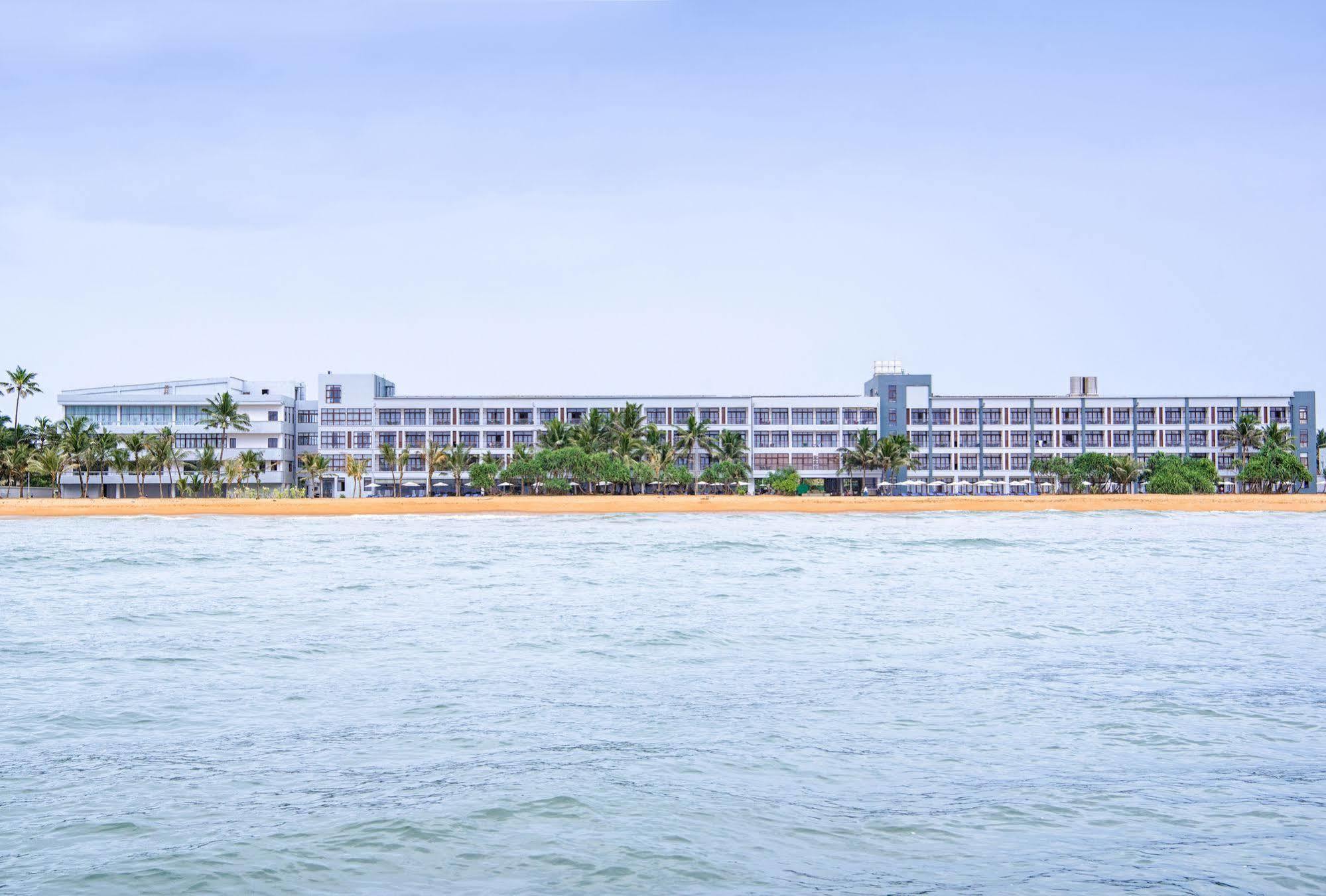 Jie Jie Beach Hotel Wadduwa Exterior photo